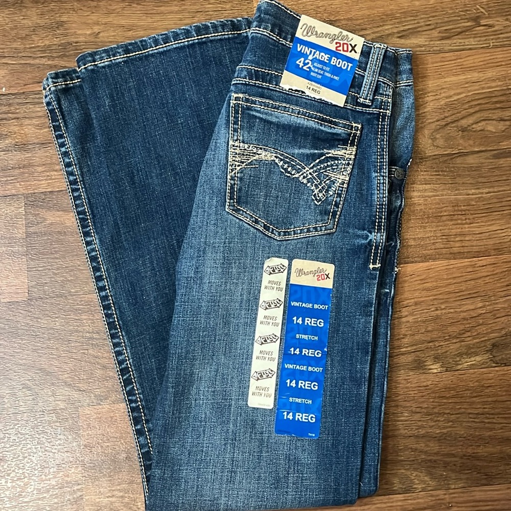 NWT Boy’s Wrangler 20X Jeans Size 14 Regular